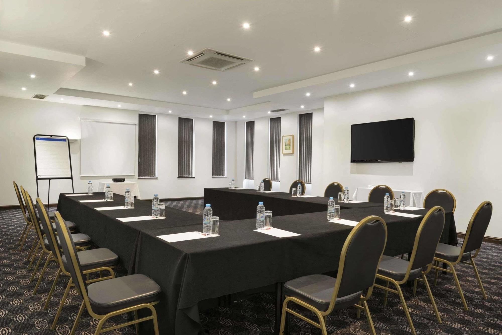 Riverside Hotel Кенилворт Экстерьер фото